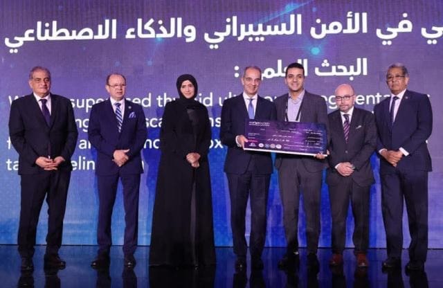 بالمستندات.. باحث بالجامعة المصرية الروسية يحصل المركز الـ 3 بالوطن العربى فى مجال الأمن السيبرانى والذكاء الاصطناعى 1 IMG 20250619 WA0074 المصرية بالمستندات.. باحث بالجامعة المصرية الروسية يحصل المركز الـ 3 بالوطن العربى فى مجال الأمن السيبرانى والذكاء الاصطناعى موقع في الجامعة