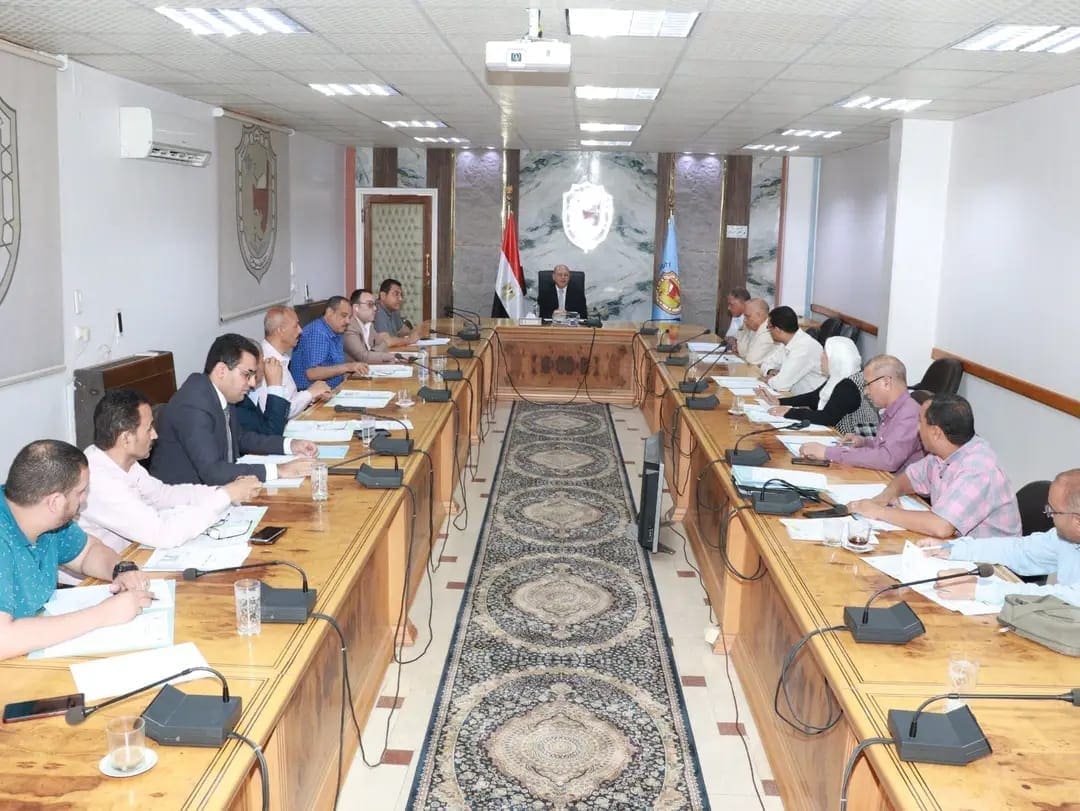 جامعة سوهاج تعلن موعد استلام مستشفى الجراحات التخصصية.. خدمات طبية موسعة للمواطنين 1 جامعة سوهاج تُعلن موعد استلام مستشفى الجراحات التخصصية.. وخدمات طبية وتعليمية موسعة للمواطنين والطلاب