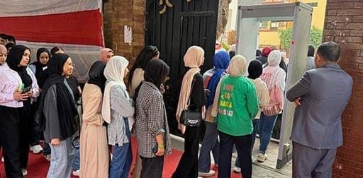 انطلاق إجراءات تفتيش طلاب الثانوية العامة بالجيزة قبل امتحان اللغة العربية 1 IMG 20250622 WA0016 طلاب انطلاق إجراءات تفتيش طلاب الثانوية العامة بالجيزة قبل امتحان اللغة العربية موقع في الجامعة