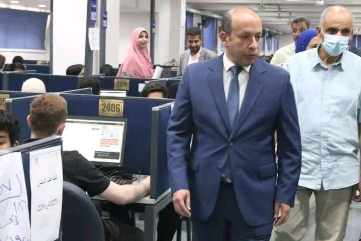 صرف مكافآت جهود غير عادية للعاملين بمستشفيات جامعة القاهرة بتوجيهات من عميد الكلية 1 IMG 1087 صرف صرف مكافآت جهود غير عادية للعاملين بمستشفيات جامعة القاهرة بتوجيهات من عميد الكلية موقع في الجامعة