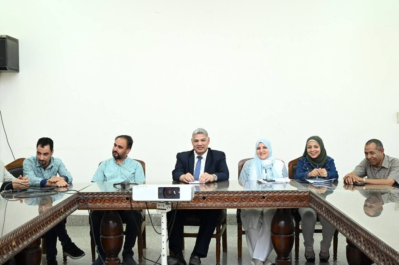 اجتماع سفراء جائزة جامعة الفيوم للتميز الداخلي 2025 1 IMG 2289 جامعة اجتماع سفراء جائزة جامعة الفيوم للتميز الداخلي 2025 موقع في الجامعة