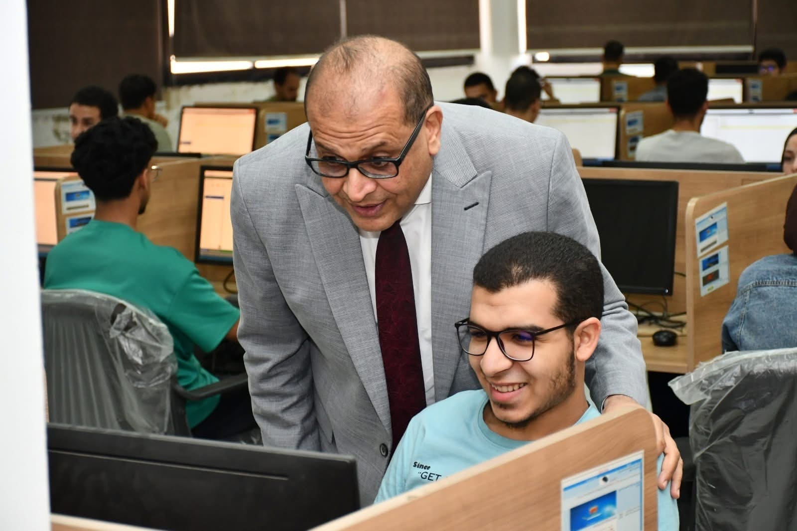 جولة تفقدية للاختبارات الإلكترونية بجامعة الإسماعيلية الجديدة الأهلية لمتابعة امتحانات 343 طالبًا بالفرقة الأولى بكلية الطب 1 IMG 3186 جولة جولة تفقدية للاختبارات الإلكترونية بجامعة الإسماعيلية الجديدة الأهلية لمتابعة امتحانات 343 طالبًا بالفرقة الأولى بكلية الطب موقع في الجامعة