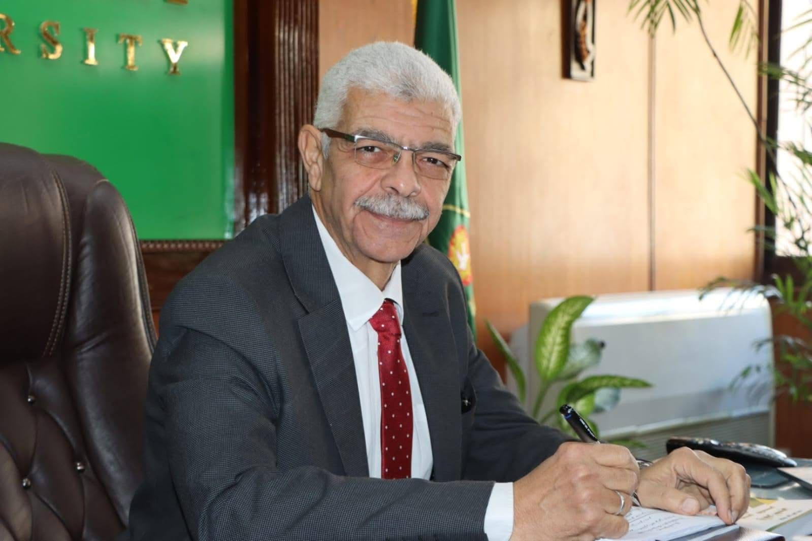 رئيس جامعة المنوفية ينعي ضحايا الحادث الإقليمي والطالبتين من أبناء الجامعة 1 IMG 3522 جامعة رئيس جامعة المنوفية ينعي ضحايا الحادث الإقليمي والطالبتين من أبناء الجامعة موقع في الجامعة