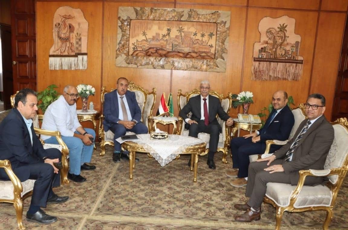 رئيس جامعة المنوفية يتابع مع وفد بشركة العبد الموقف التنفيذي وسرعة إنجاز المشروعات 1 IMG 3750 رئيس رئيس جامعة المنوفية يتابع مع وفد بشركة العبد الموقف التنفيذي وسرعة إنجاز المشروعات موقع في الجامعة