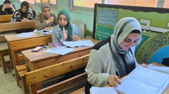 اعرف حالات قبول اعتذار المعلمين عن أعمال امتحانات الثانوية العامة 2025.. بدء التقديم في هذا الموعد 1 طلاب