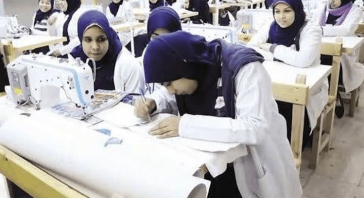 بدائل الثانوية العامة 2025.. مدرسة الغزل والنسيج بفرص تدريب ومكافآت مجزية 1 مدرسة الغزل والنسيج