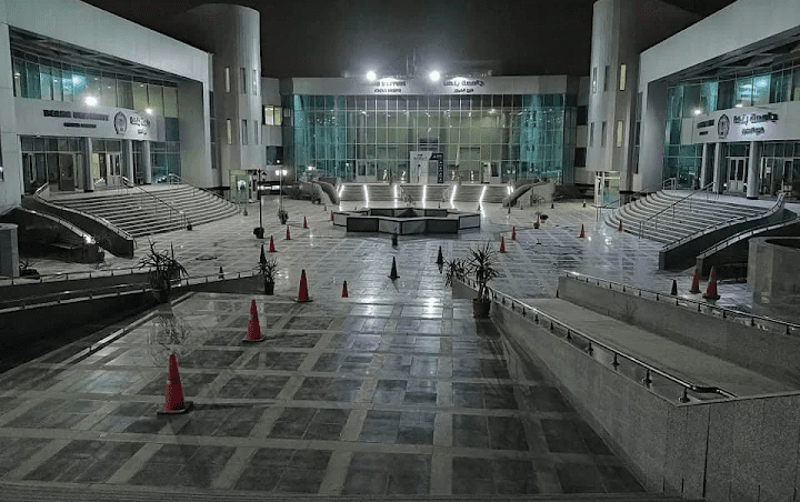 جامعة بنها الأهلية تعلن المصروفات الدراسية لكلياتها للعام الجامعي 2025-2026 1 جامعة بنها الأهلية تُعلن المصروفات الدراسية لكلياتها للعام الجامعي 2025-2026 رسميًا