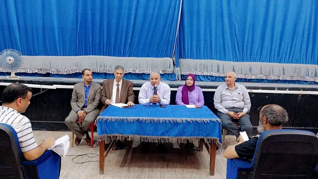 تدريب وذكاء اصطناعي.. تعليم الفيوم يطلق حزمة إجراءات لتطوير الأداء الإداري 1 1752736064642 1 تعليم الفيوم تدريب وذكاء اصطناعي.. تعليم الفيوم يطلق حزمة إجراءات لتطوير الأداء الإداري موقع في الجامعة