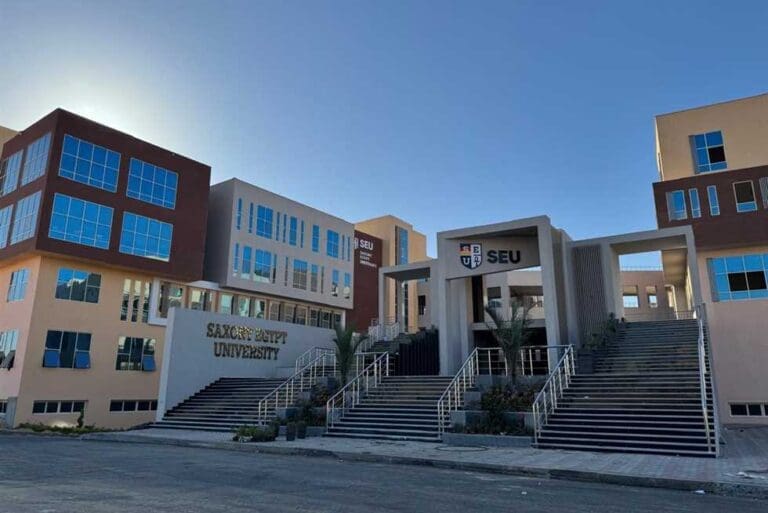 برامج مبتكرة بجامعة ساكسوني مصر.. دليلك للتخصصات التطبيقية المستقبلية 1 جامعة ساكسوني مصر للعلوم التطبيقية والتكنولوجيا
