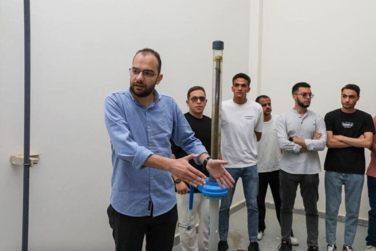 جامعة الملك سلمان الدولية تنظم زيارة ميدانية علمية لطلاب الطب إلى محطة تحلية المياه بطور سيناء 20 جامعة الملك سلمان الدولية تنظم زيارة ميدانية علمية لطلاب الطب إلى محطة تحلية المياه بطور سيناء
