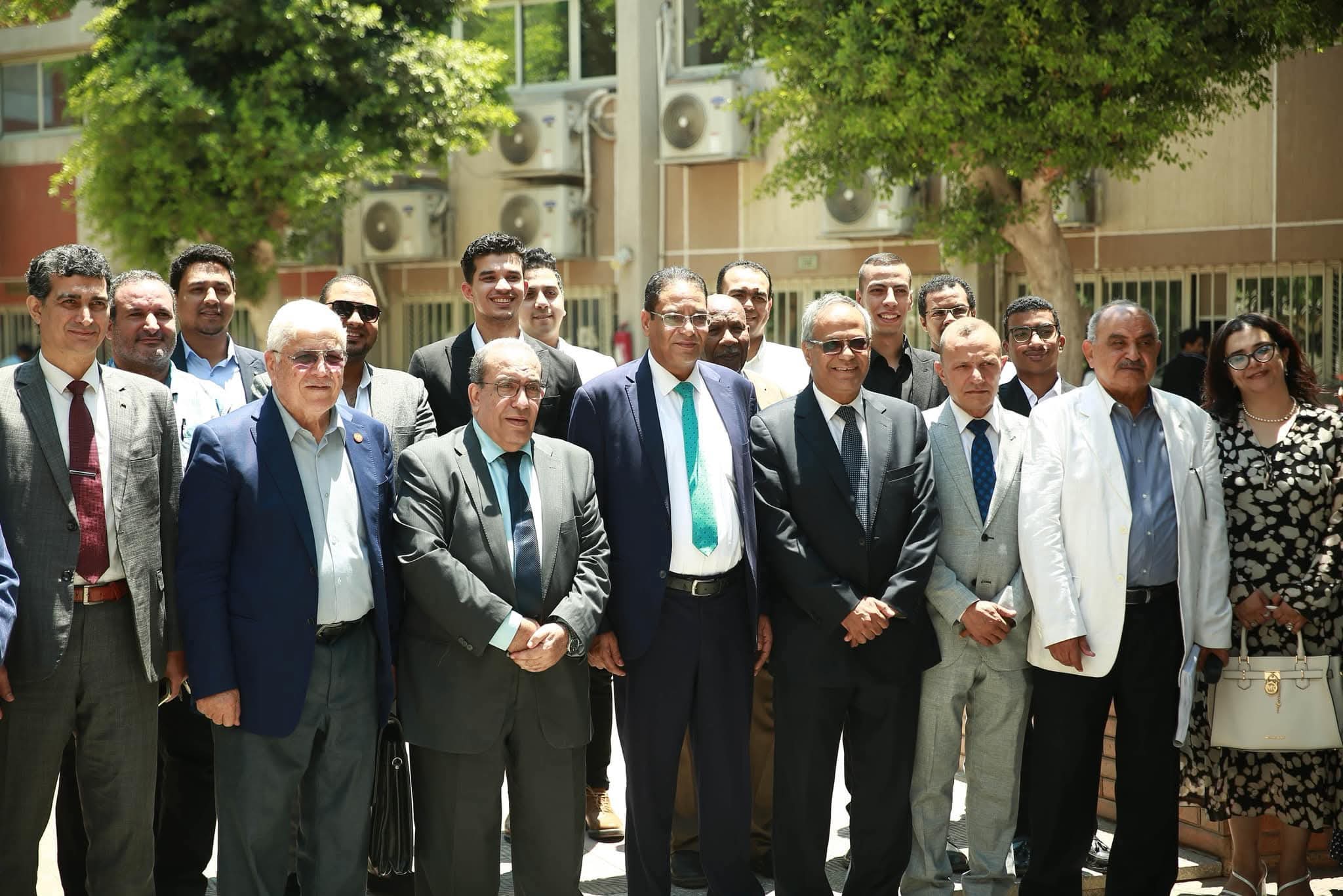 تجارة جامعة حلوان تنظم ندوة حول "تحديات الأمن القومي وحروب الجيل الخامس" 1 تجارة جامعة حلوان تنظم ندوة حول تحديات الأمن القومي وحروب الجيل الخامس