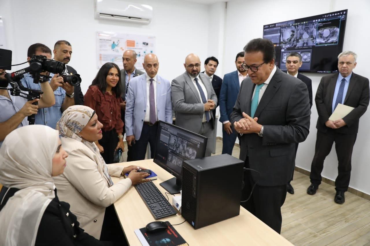 وزير الصحة يفتتح أول معمل متطور للمحاكاة بالمعهد الفني الصحي بالإسماعيلية 1 FB IMG 1753097719746 وزير الصحة وزير الصحة يفتتح أول معمل متطور للمحاكاة بالمعهد الفني الصحي بالإسماعيلية موقع في الجامعة