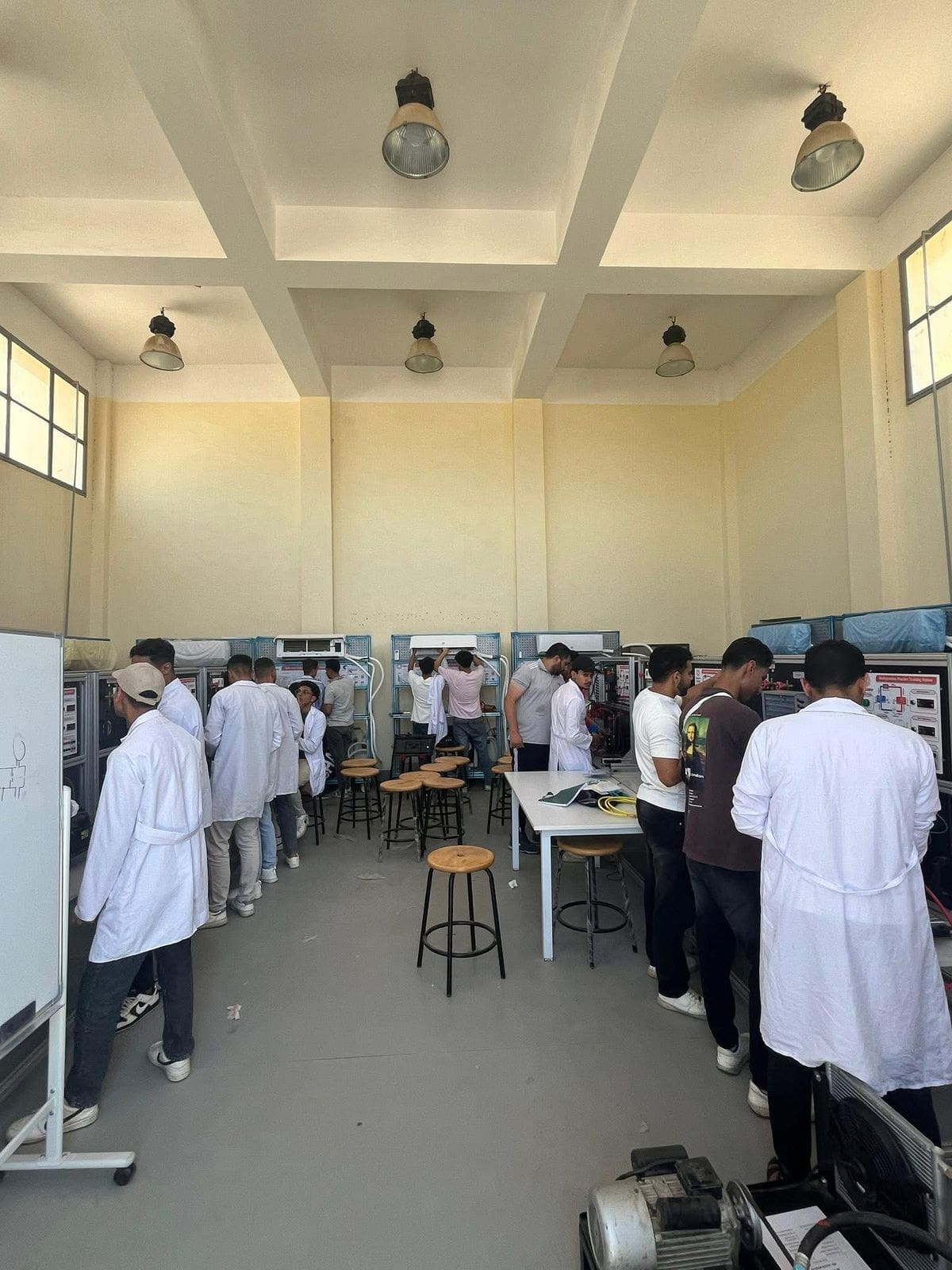 تكنولوجيا التبريد والتكييف.. مهارات عملية وخطوة واثقة نحو سوق العمل 1 IMG 20250709 WA0049 التبريد تكنولوجيا التبريد والتكييف.. مهارات عملية وخطوة واثقة نحو سوق العمل موقع في الجامعة