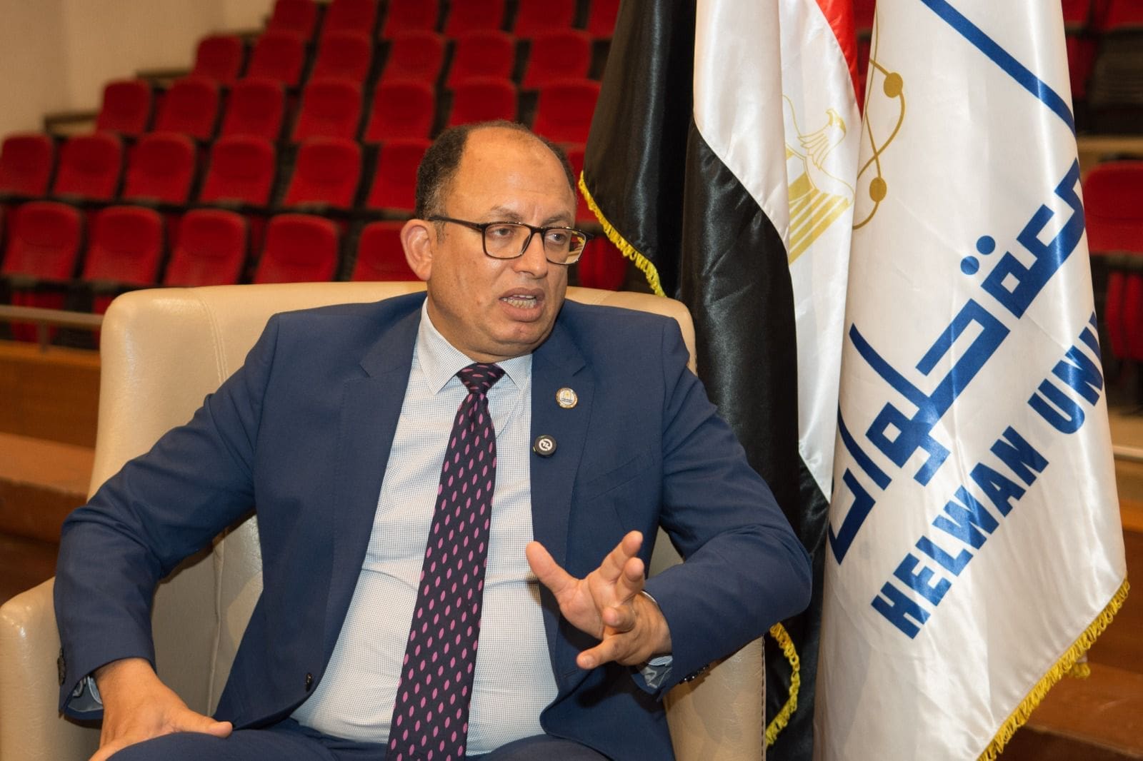 عبر موقع في الجامعة.. السيد قنديل يعلن تفاصيل نقل جامعة حلوان إلى العاصمة الإدارية 1 IMG 20250716 WA0001 قنديل عبر موقع في الجامعة.. السيد قنديل يعلن تفاصيل نقل جامعة حلوان إلى العاصمة الإدارية موقع في الجامعة