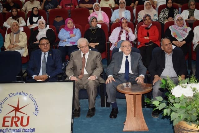 الجامعة المصرية الروسية تعقد ورشة عمل عن جودة التعليم الأكاديمى - صور 1 IMG 20250721 WA0047 الجامعة المصرية الروسية الجامعة المصرية الروسية تعقد ورشة عمل عن جودة التعليم الأكاديمى - صور موقع في الجامعة