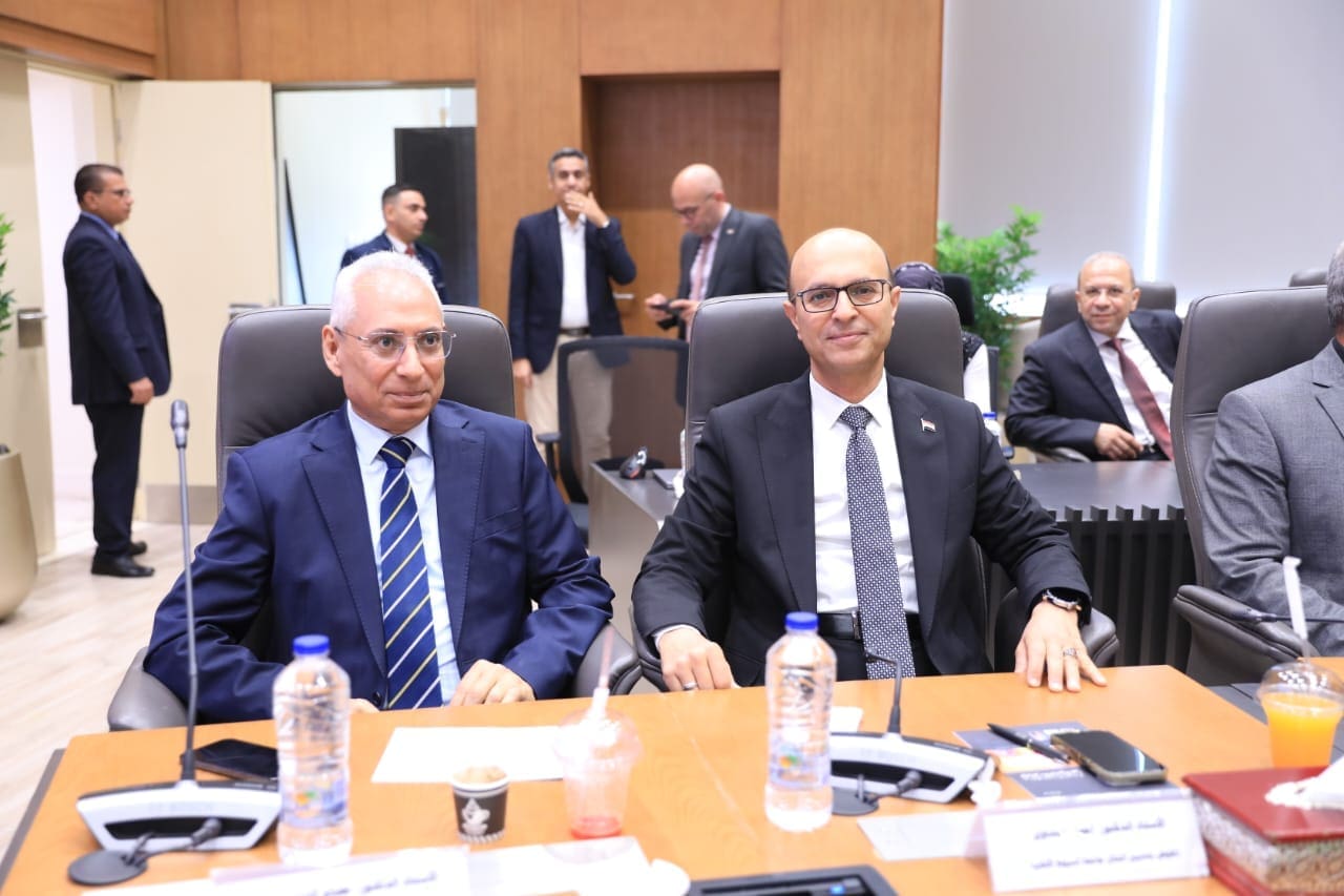 جامعة أسيوط الأهلية تواكب الجمهورية الجديدة بخُطى ثابتة نحو تعليم عالي متميز 1 جامعة أسيوط الأهلية تواكب الجمهورية الجديدة بخُطى ثابتة نحو تعليم عالي متميز
