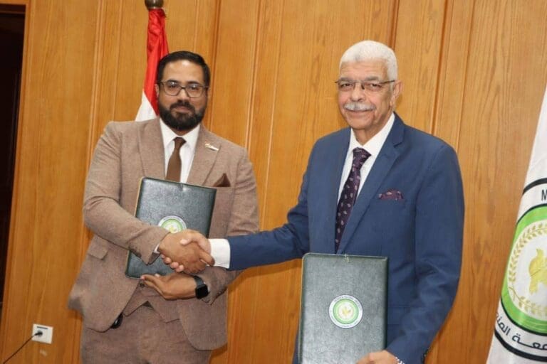 رئيس جامعة المنوفية الأهلية يوقع بروتوكول تعاون مع شركة "إيميد هيلثنيرز" لتدريب طلاب كلية تكنولوجيا العلوم الصحية التطبيقية 19 IMG 4771 الثانوية العامة رئيس جامعة المنوفية الأهلية يوقع بروتوكول تعاون مع شركة "إيميد هيلثنيرز" لتدريب طلاب كلية تكنولوجيا العلوم الصحية التطبيقية موقع في الجامعة