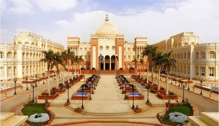 دليلك للتقديم في الجامعة البريطانية بمصر 2025.. المصاريف والتخصصات وشروط القبول 1 شروط القبول في الجامعة البريطانية 2025