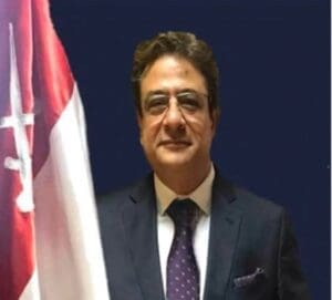 تجديد تكليف تامر سمير لرئاسة بنها الأهلية.. و"المغربي" و"الدش" و"شكل" نوابًا للرئيس في الشؤون الأكاديمية والعلاقات 3 نائب رئيس جامعة بنها